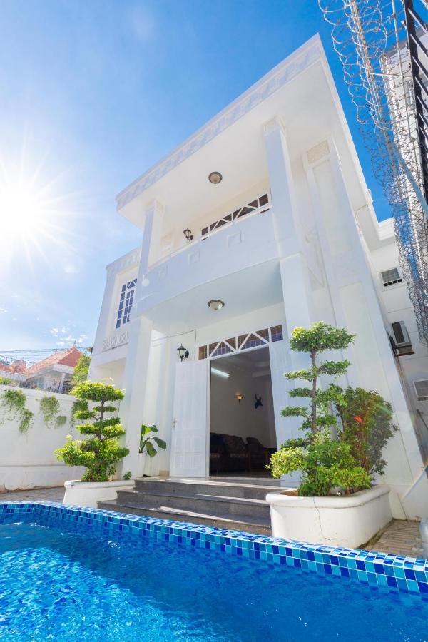 Palm Villa 3 - 5Bedrooms In Center Vungtau หวุงเต่า ภายนอก รูปภาพ