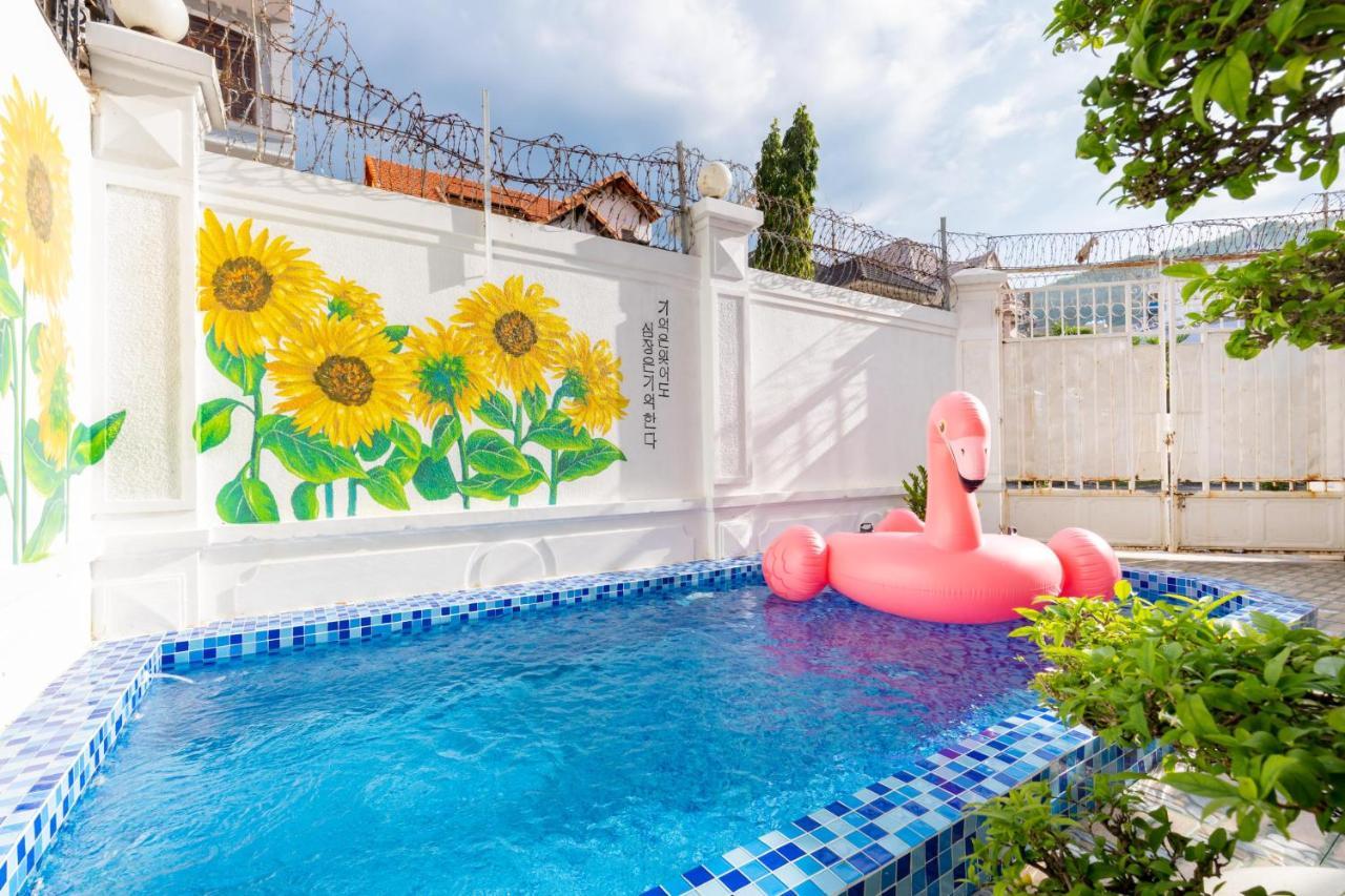 Palm Villa 3 - 5Bedrooms In Center Vungtau หวุงเต่า ภายนอก รูปภาพ